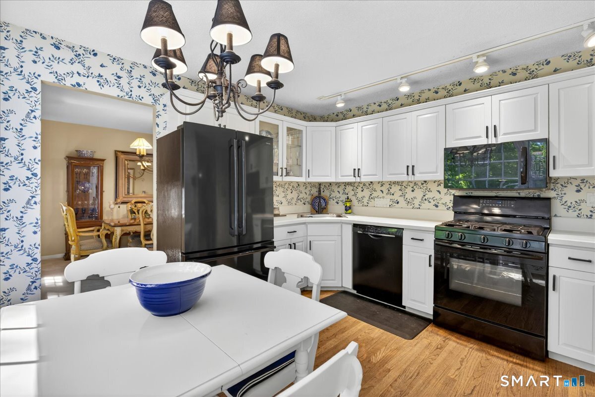 11 Bender Road Hamden CT 06518