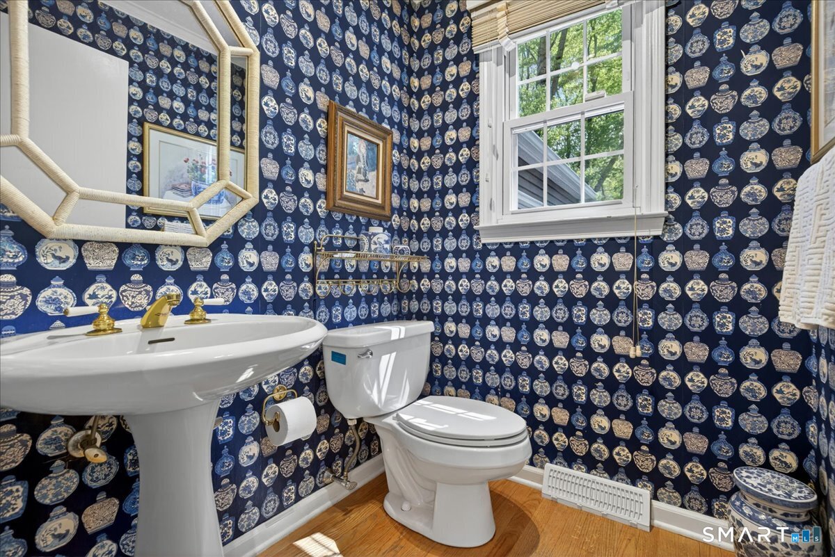 11 Bender Road Hamden CT 06518
