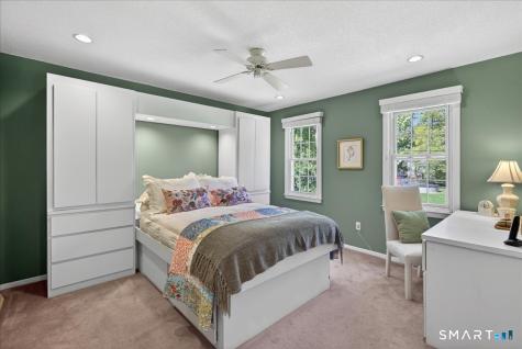 11 Bender Road Hamden CT 06518