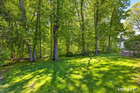 11 Bender Road Hamden CT 06518