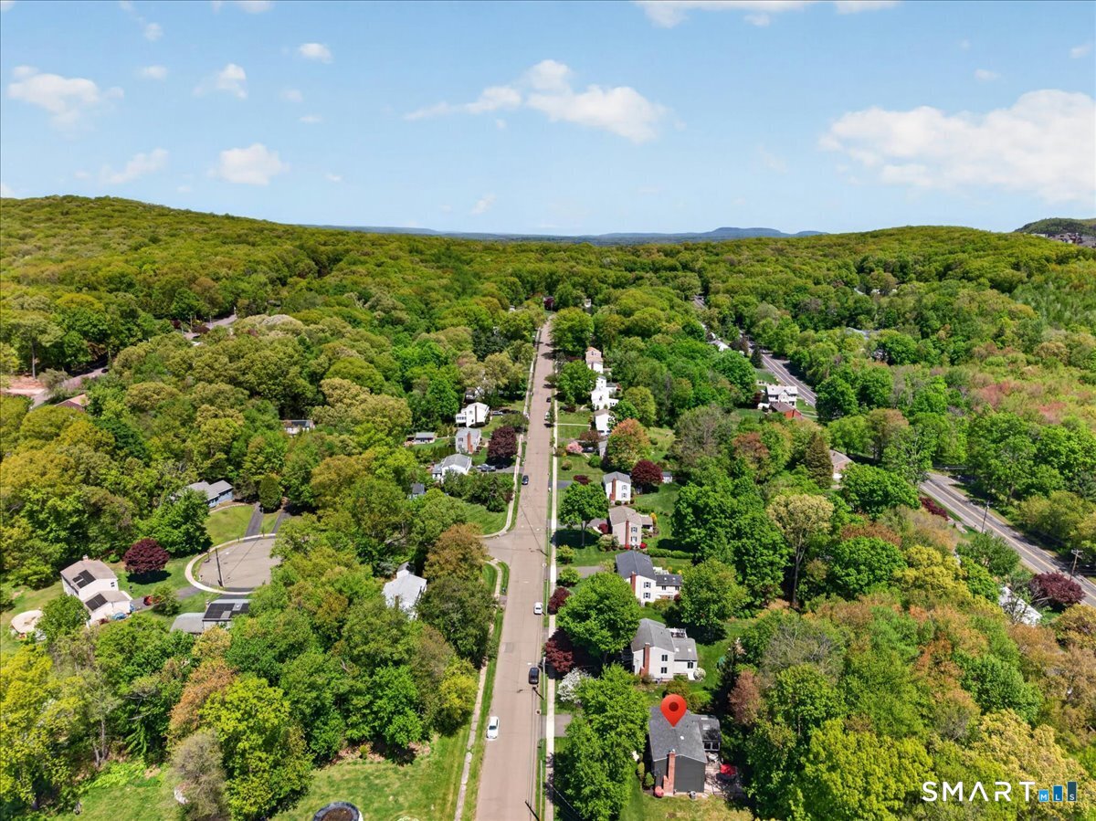 11 Bender Road Hamden CT 06518