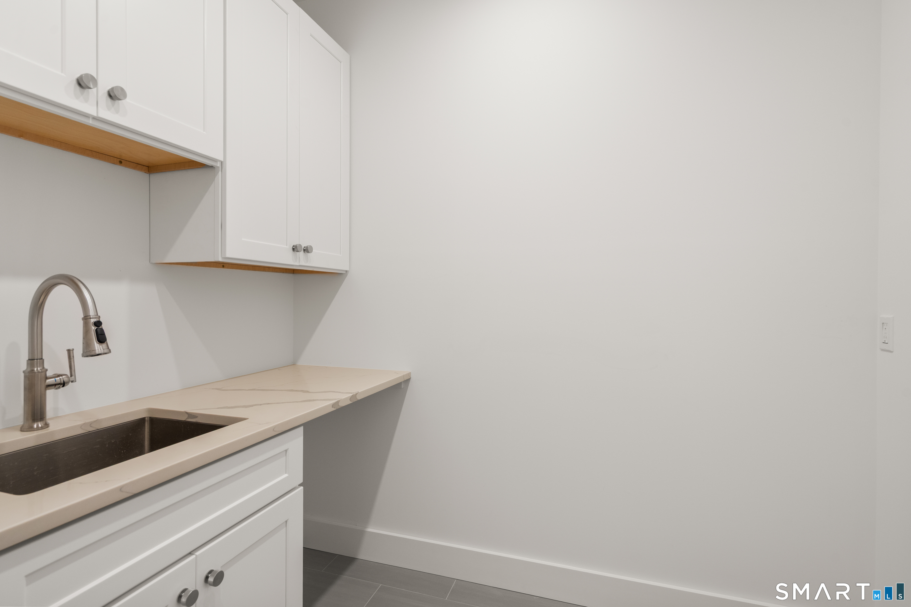 69 Rakoczy Avenue Fairfield CT 06824