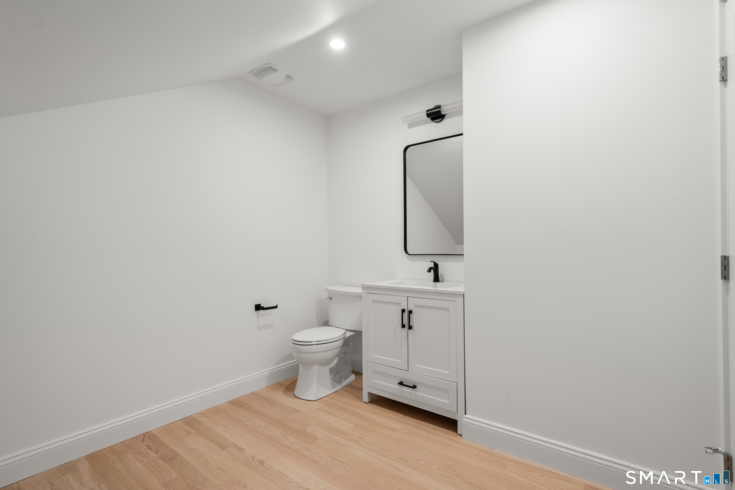 69 Rakoczy Avenue Fairfield CT 06824