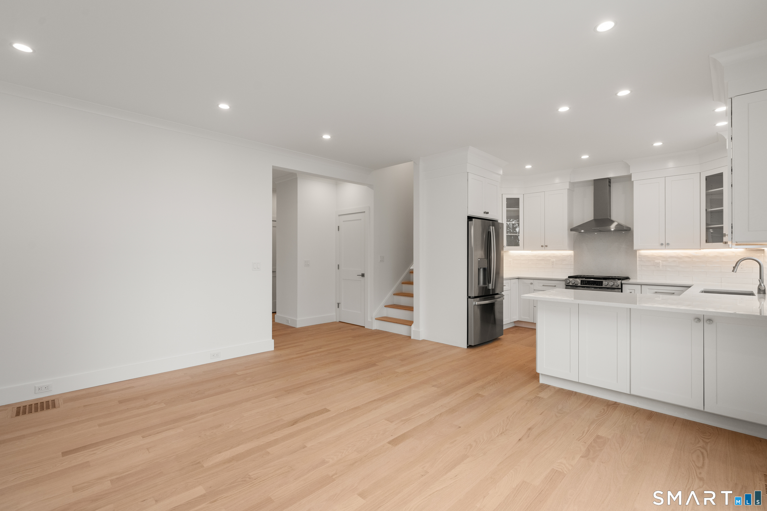 69 Rakoczy Avenue Fairfield CT 06824