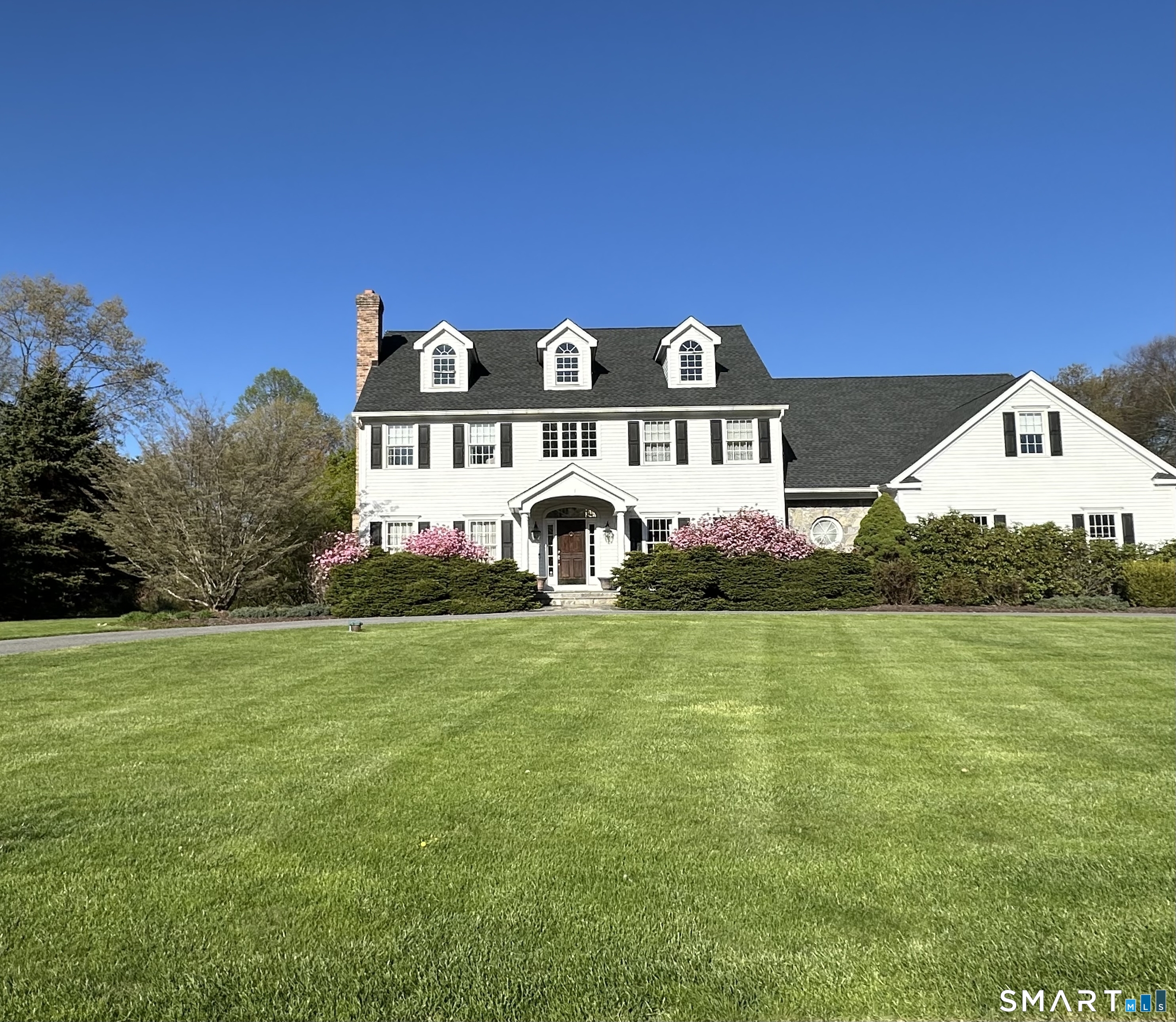 21 Merlins Lane Newtown CT 06470