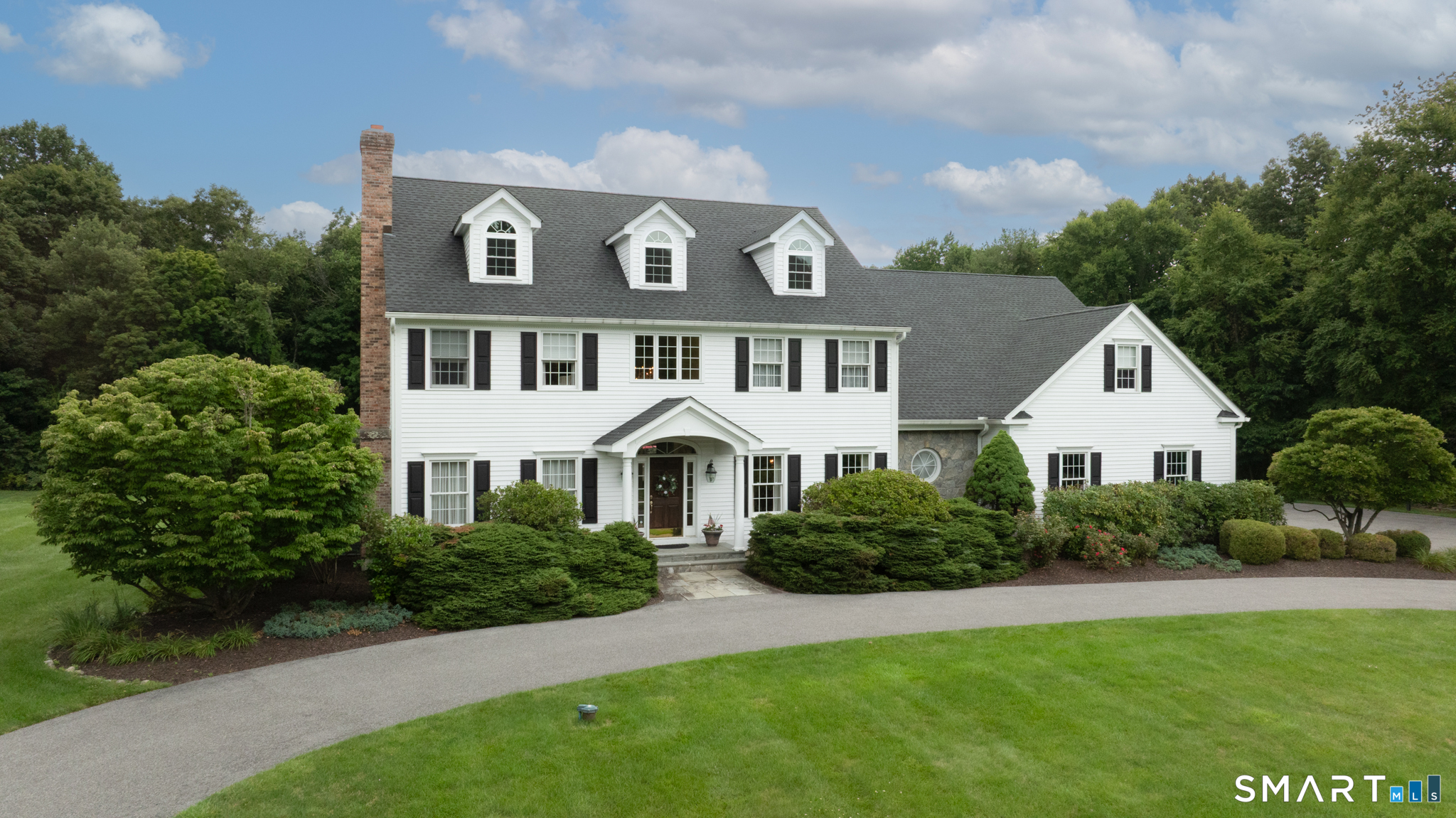 21 Merlins Lane Newtown CT 06470