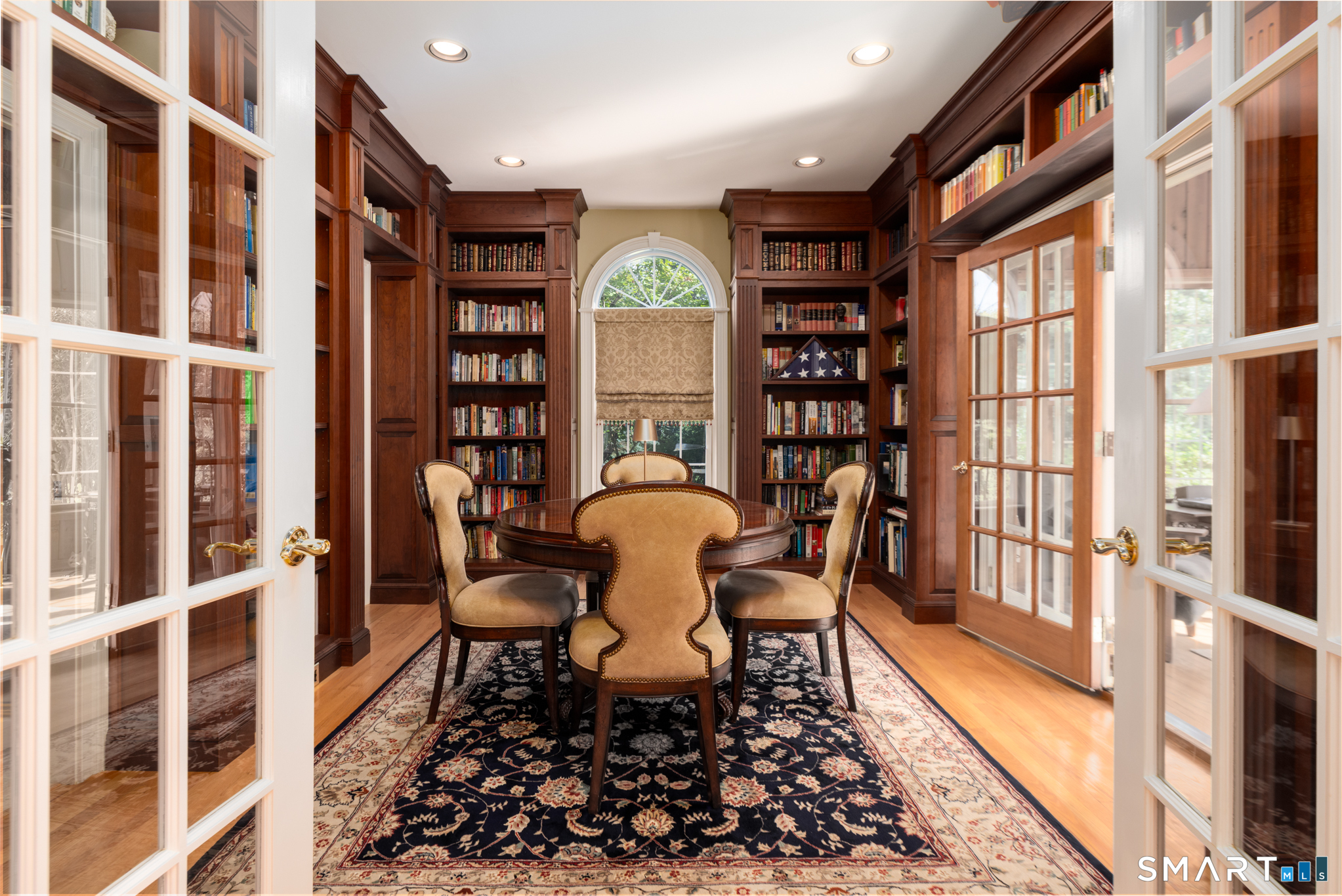 21 Merlins Lane Newtown CT 06470
