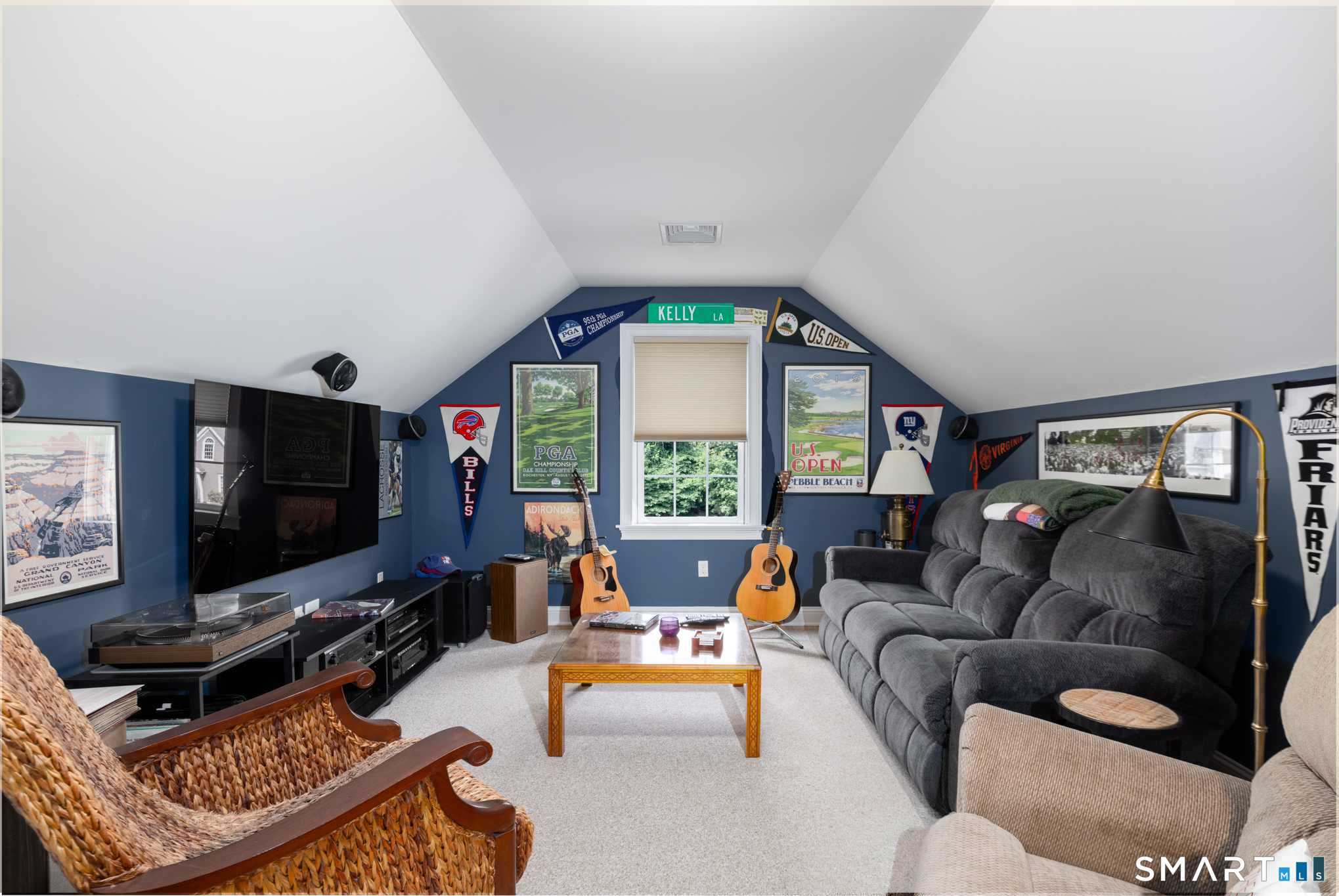 21 Merlins Lane Newtown CT 06470