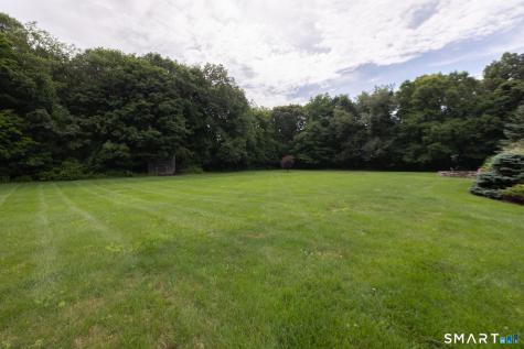 21 Merlins Lane Newtown CT 06470
