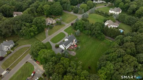 21 Merlins Lane Newtown CT 06470