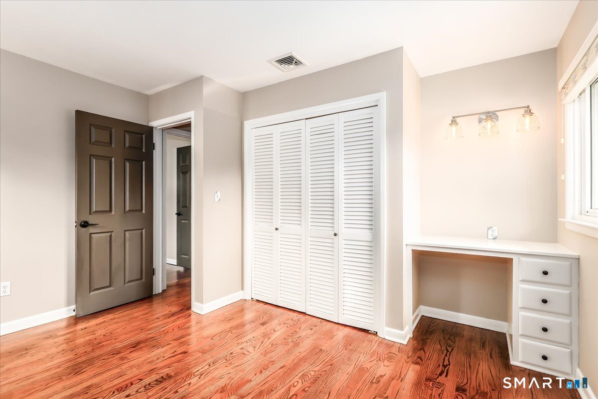 20 Twilight Lane Brookfield CT 06804