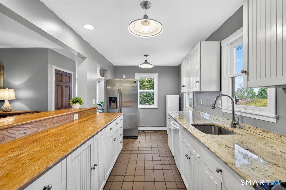 44 Warren Street Milford CT 06460