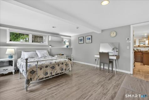 44 Warren Street Milford CT 06460