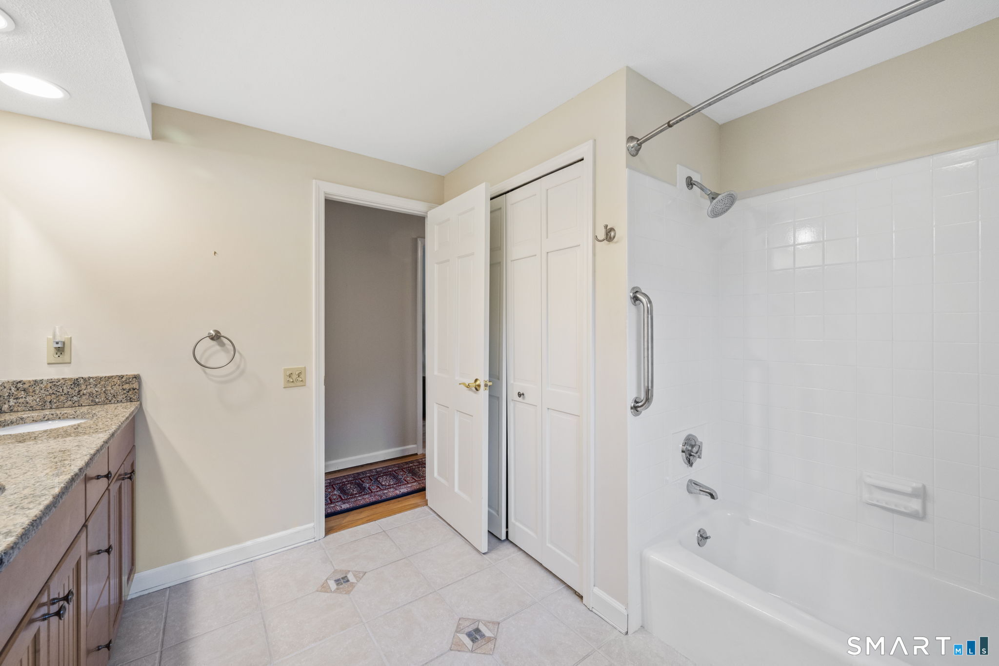 21 Watson Drive Simsbury CT 06070