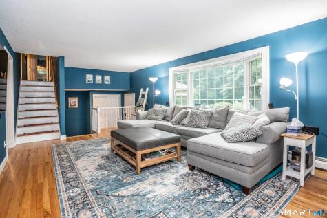 20 Munnisunk Drive Simsbury CT 06070
