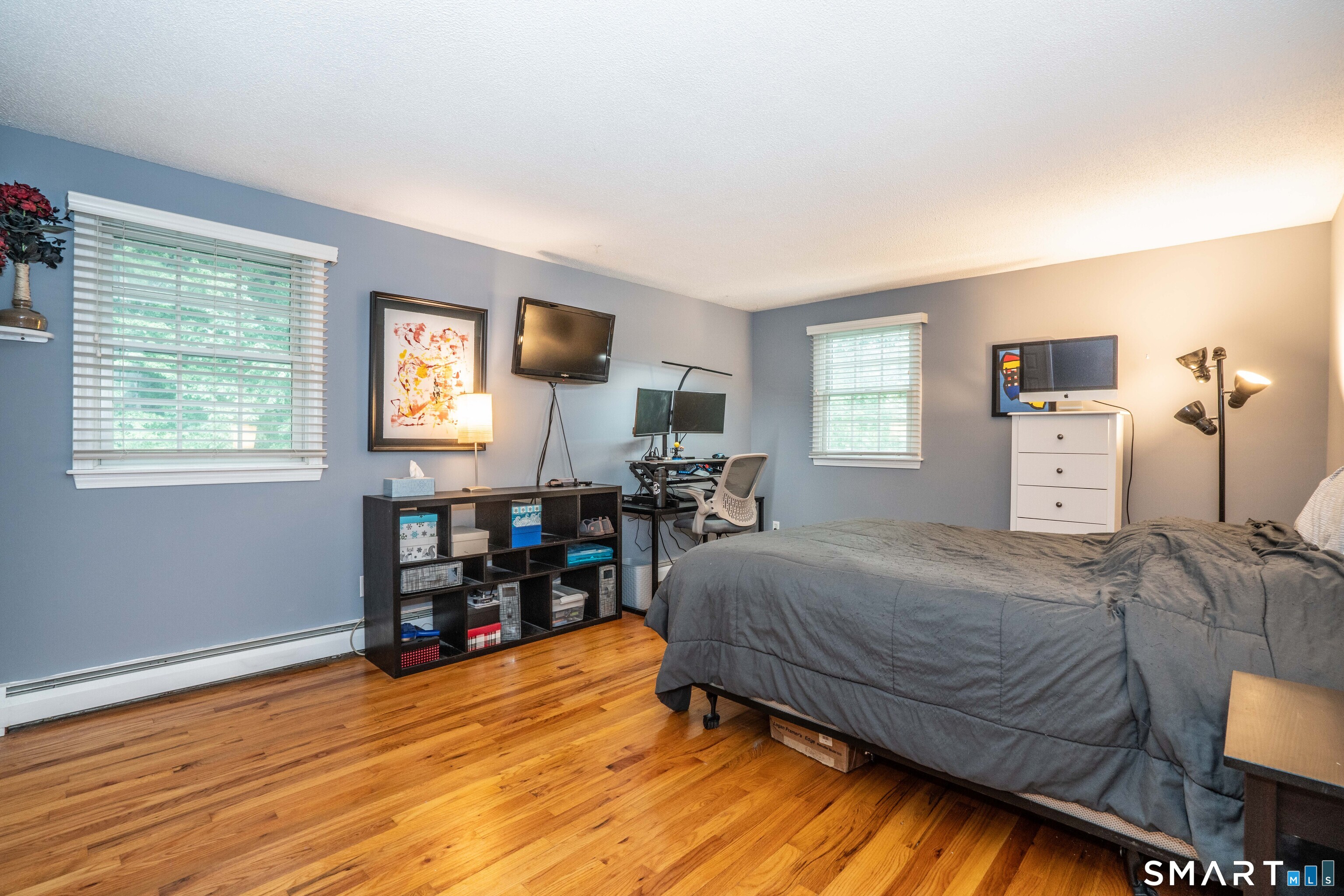 20 Munnisunk Drive Simsbury CT 06070