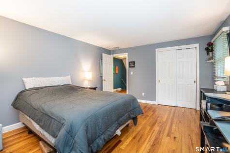 20 Munnisunk Drive Simsbury CT 06070