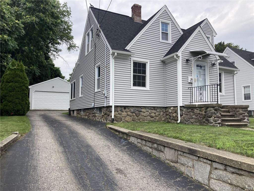 932 Highland Avenue Waterbury CT 06708
