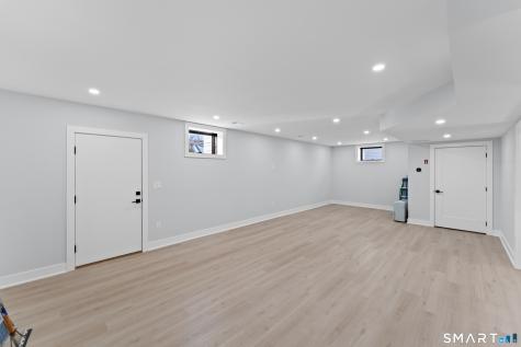 32 Hale Street Westport CT 06880