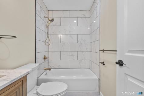 84 Dartmouth Drive Groton CT 06355