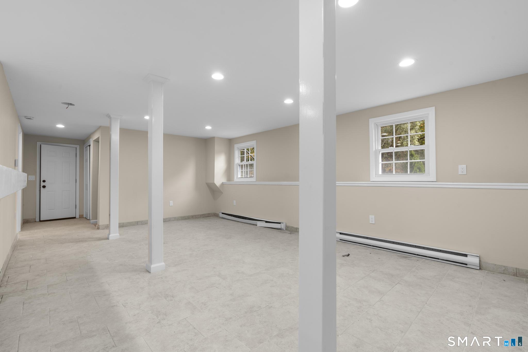 84 Dartmouth Drive Groton CT 06355