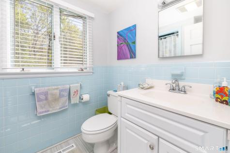 67 Glenview Drive Berlin CT 06037