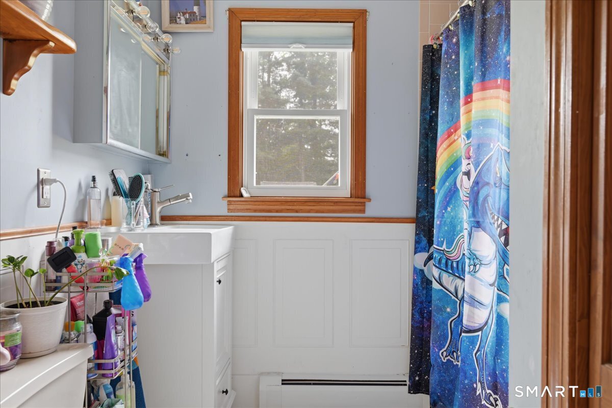 38 Cedar Lane Norwich CT 06360