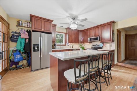 38 Cedar Lane Norwich CT 06360
