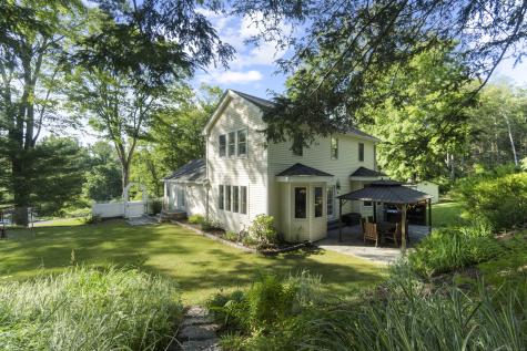 10 Lakeview Terrace Newtown CT 06482