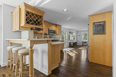 10 Lakeview Terrace Newtown CT 06482