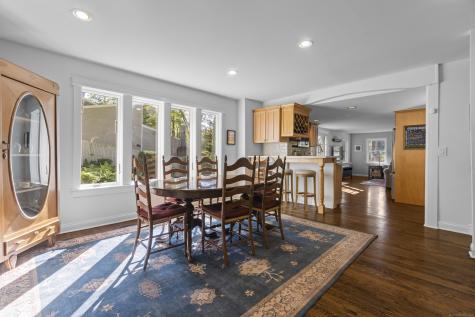 10 Lakeview Terrace Newtown CT 06482
