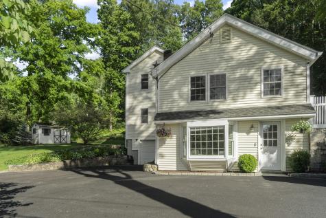 10 Lakeview Terrace Newtown CT 06482