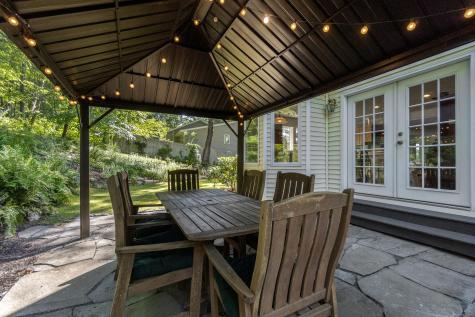 10 Lakeview Terrace Newtown CT 06482