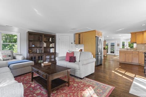 10 Lakeview Terrace Newtown CT 06482