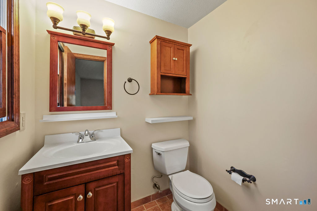 36 Freedom Drive Canton CT 06019