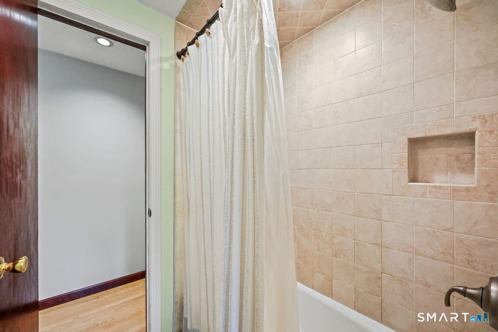 36 Freedom Drive Canton CT 06019