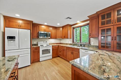 36 Freedom Drive Canton CT 06019