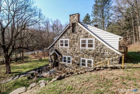 363 State Route 37 New Fairfield CT 06812