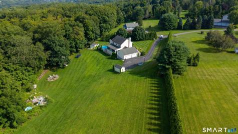 3 Hay Meadow Lane New Milford CT 06776