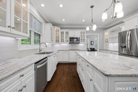 3 Hay Meadow Lane New Milford CT 06776