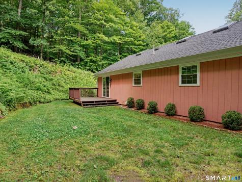252 Bennetts Farm Road Ridgefield CT 06877