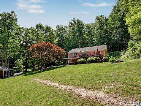 252 Bennetts Farm Road Ridgefield CT 06877