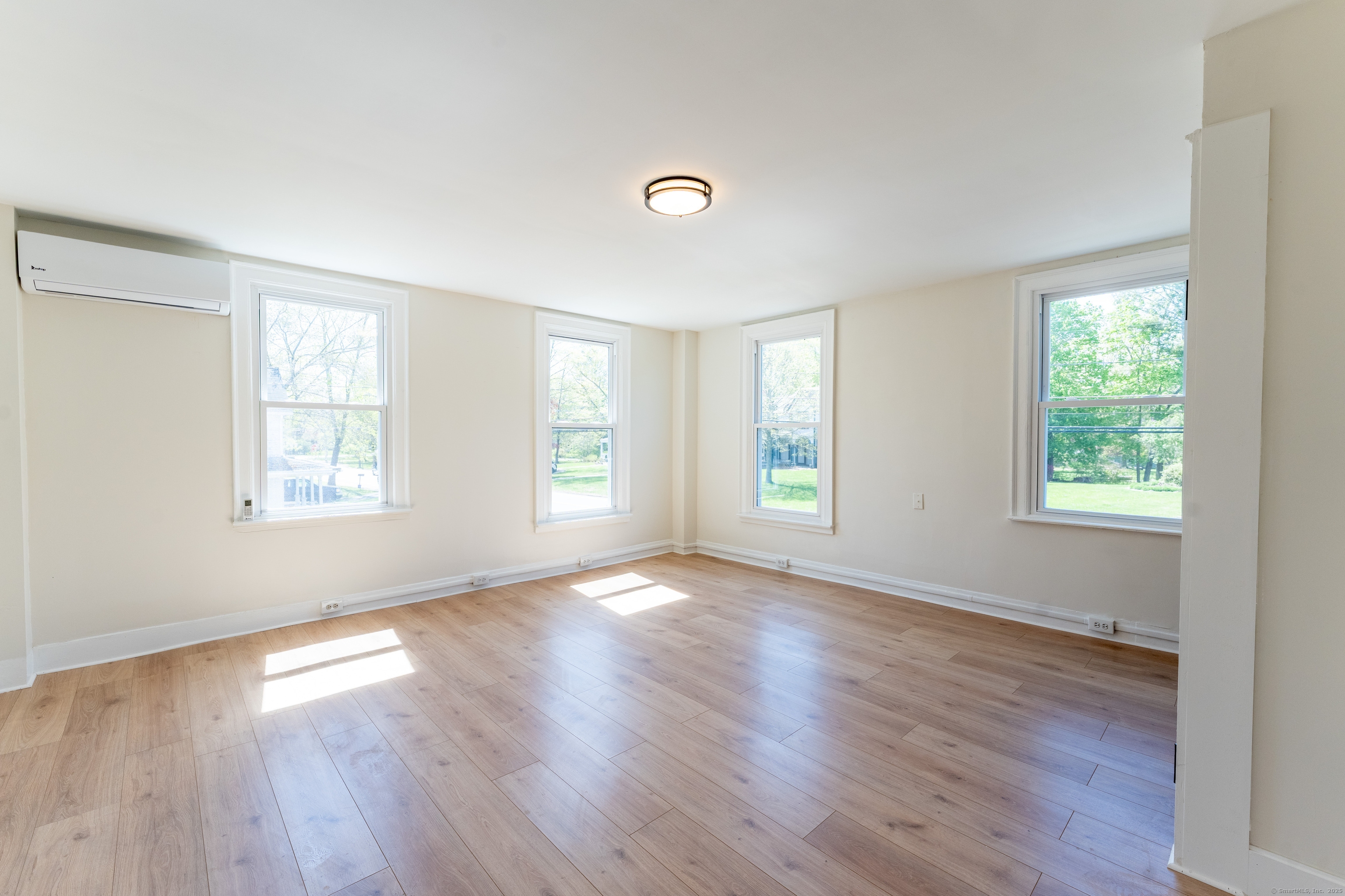 369 Thompson Road Thompson CT 06277
