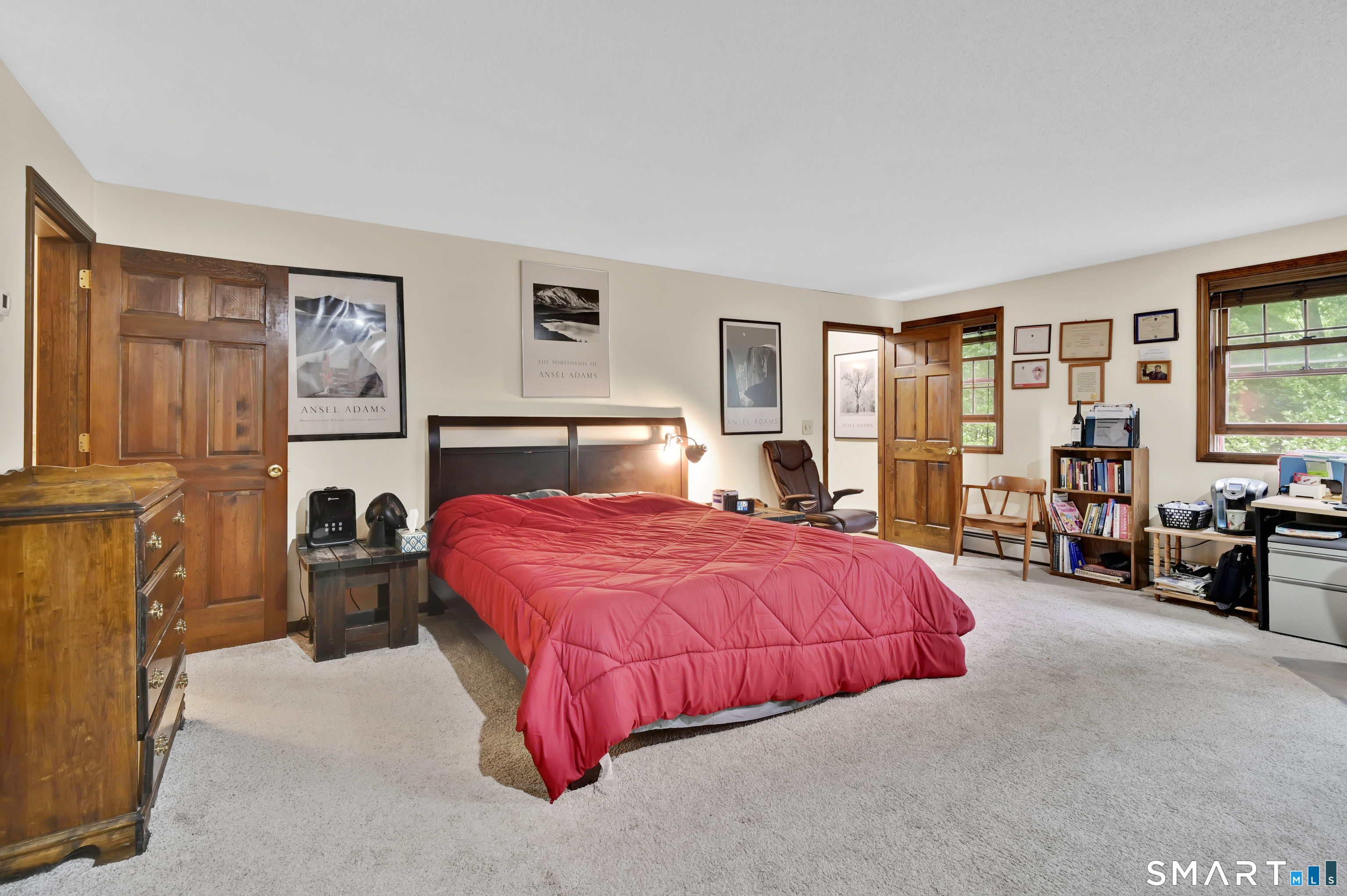 27 Snipsic Lake Road Ellington CT 06029