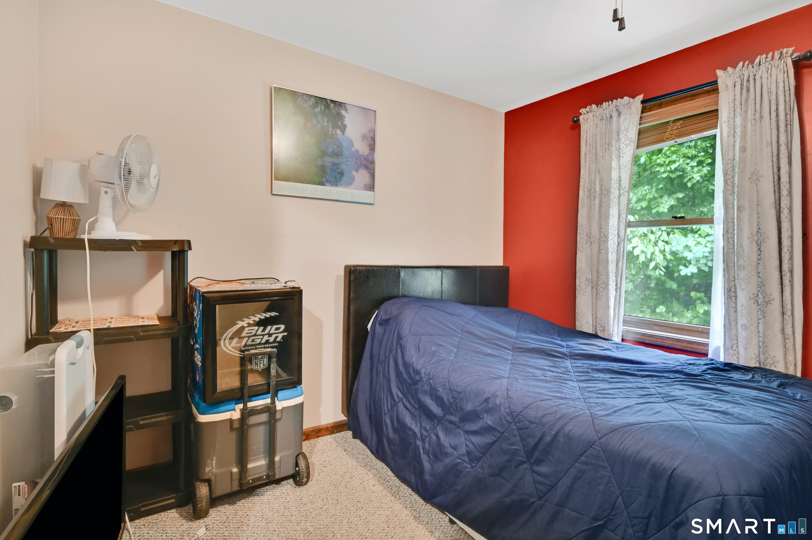 27 Snipsic Lake Road Ellington CT 06029