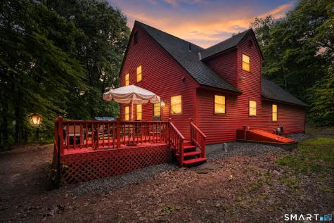 27 Snipsic Lake Road Ellington CT 06029