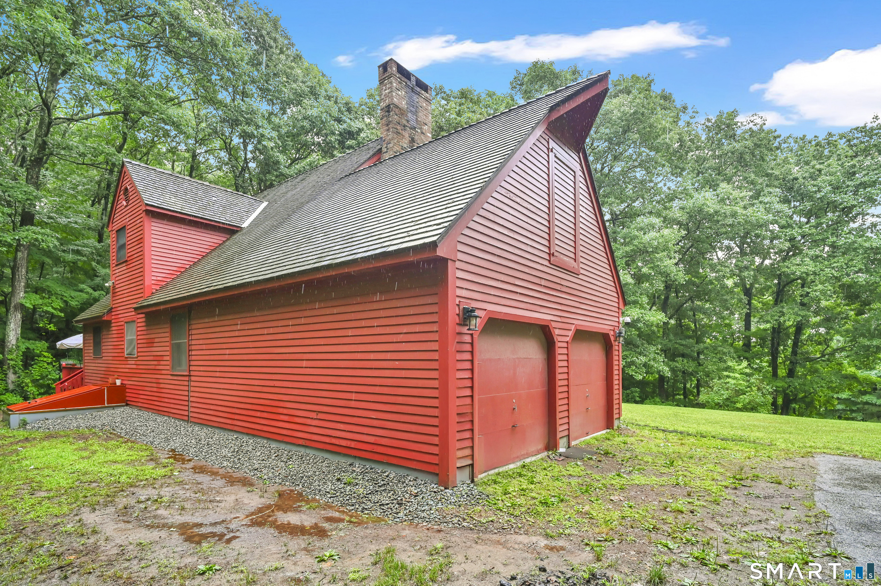 27 Snipsic Lake Road Ellington CT 06029