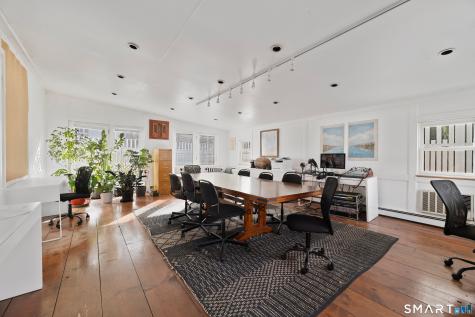 24-26 Lyme Street Old Lyme CT 06371