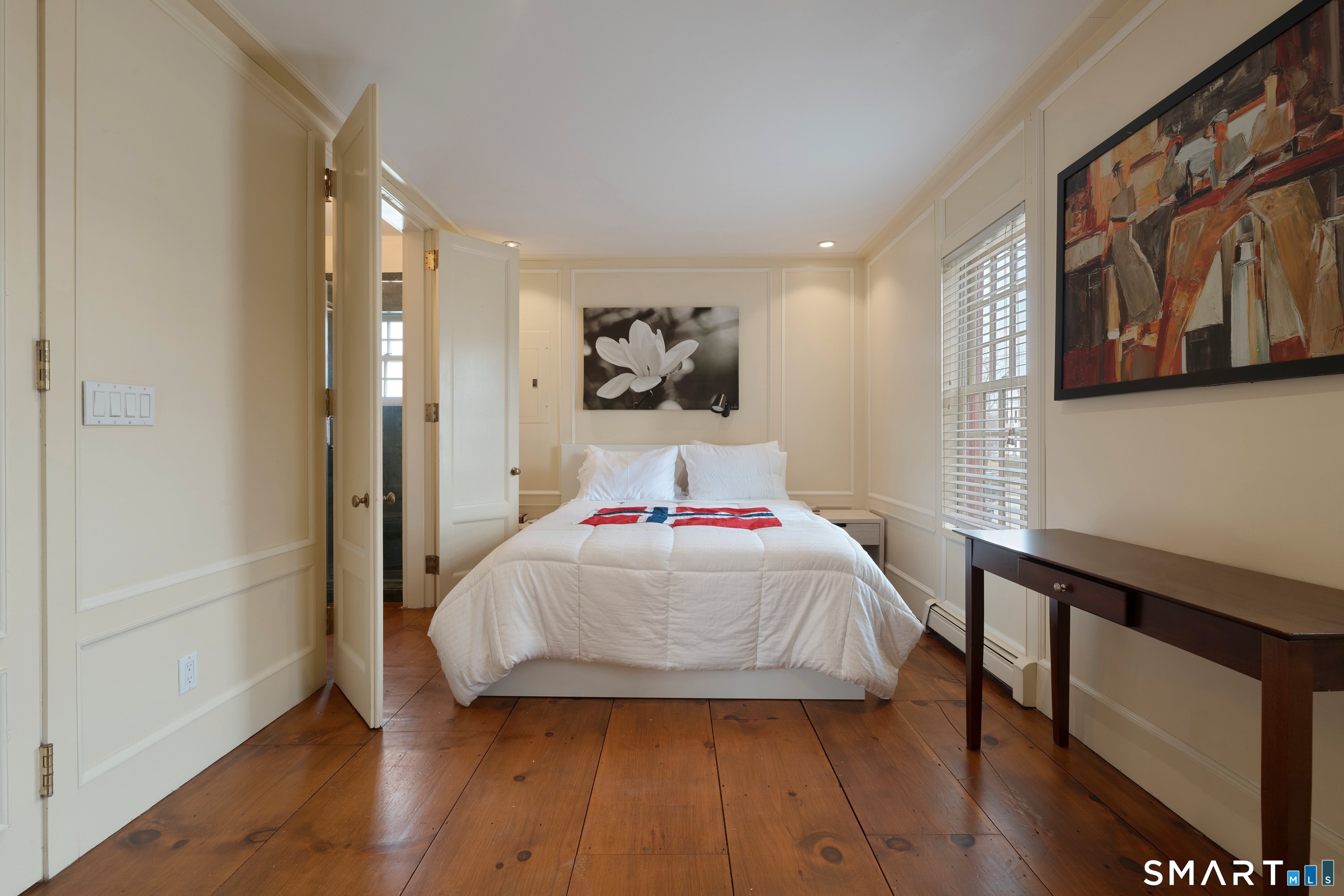 24-26 Lyme Street Old Lyme CT 06371