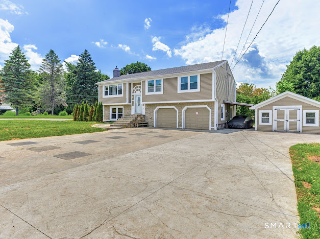 127 Eaton Street Watertown CT 06779
